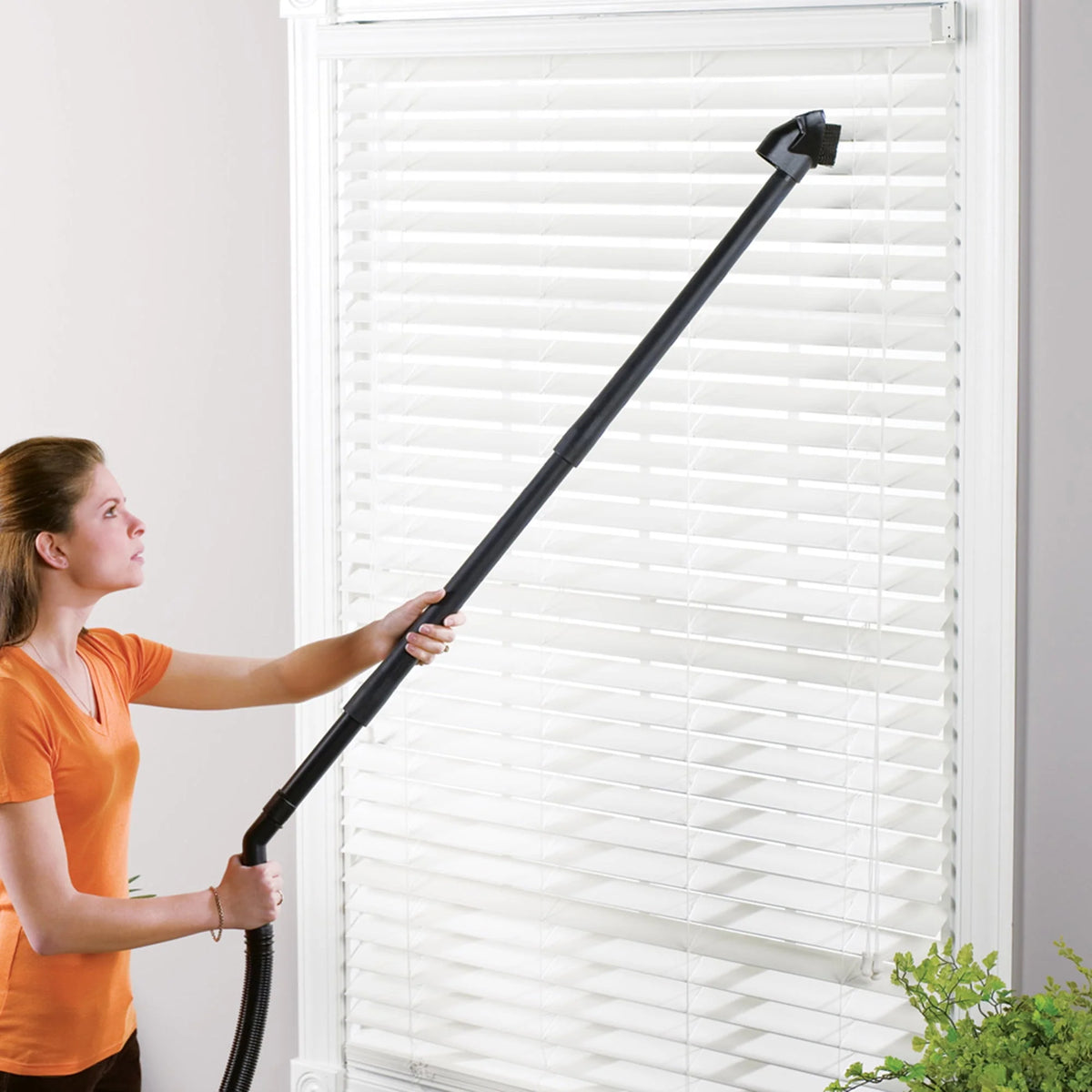 Bagged Canister Vacuum O4762