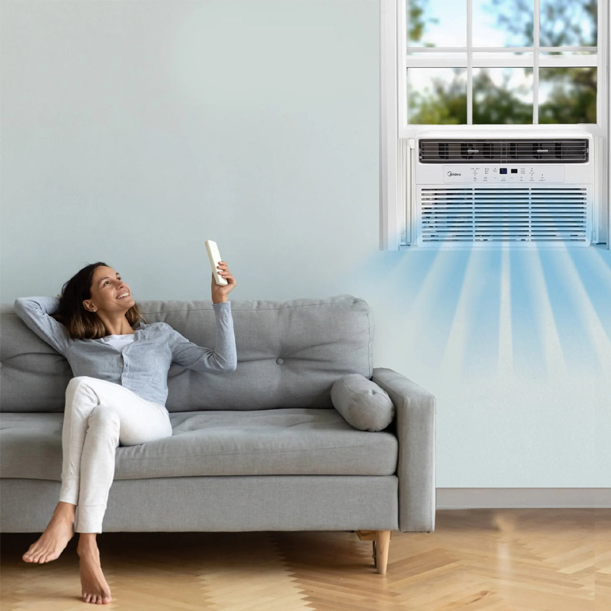12,000 BTU 115V Smart Window Air Conditioner with Remote, White Z623