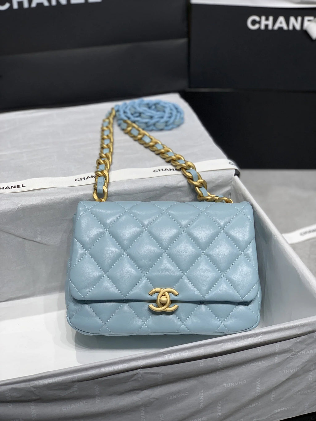 Small Flap Bag Blue U678