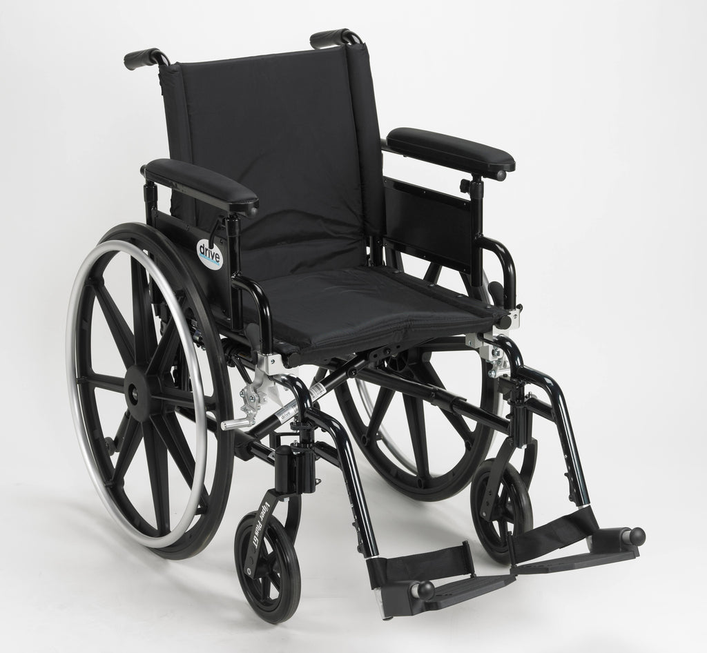 16 Wheelchair with Desk Arms H47787