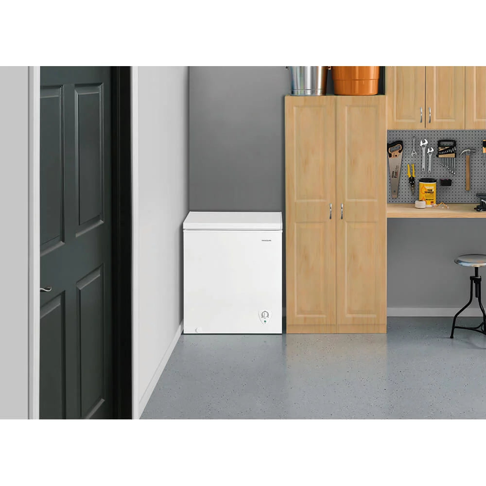White 5 Cu. Ft. Chest Freezer J82266