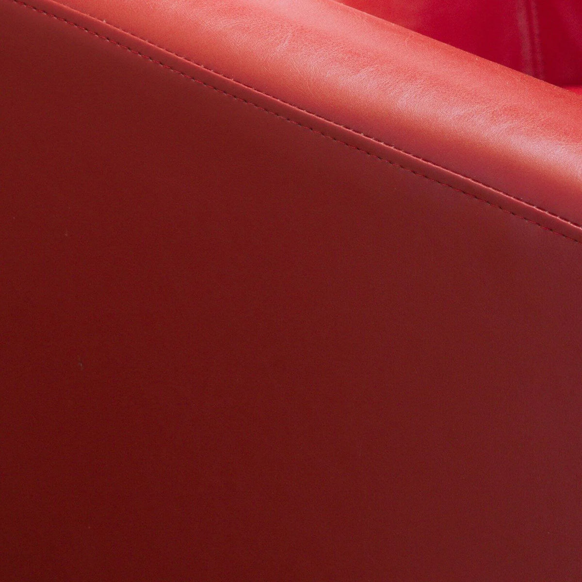 Barrel Club Chair with Swivel Seat F9767