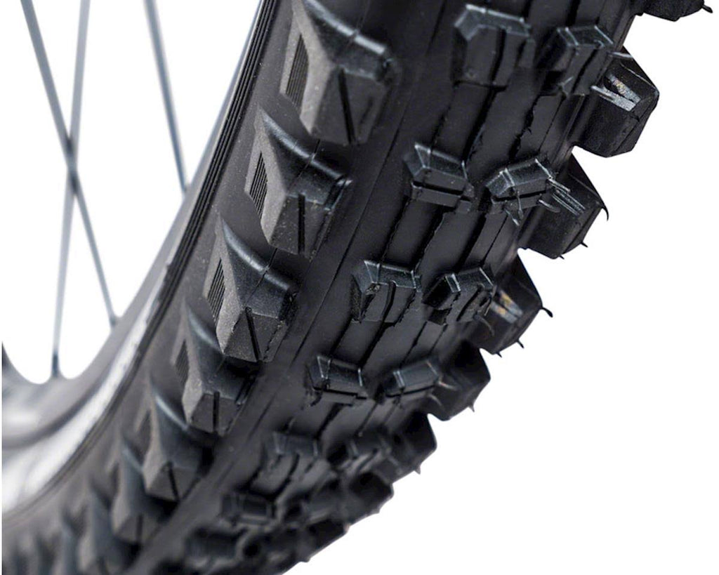 29 x 2.35 Black Tubeless Tire H122