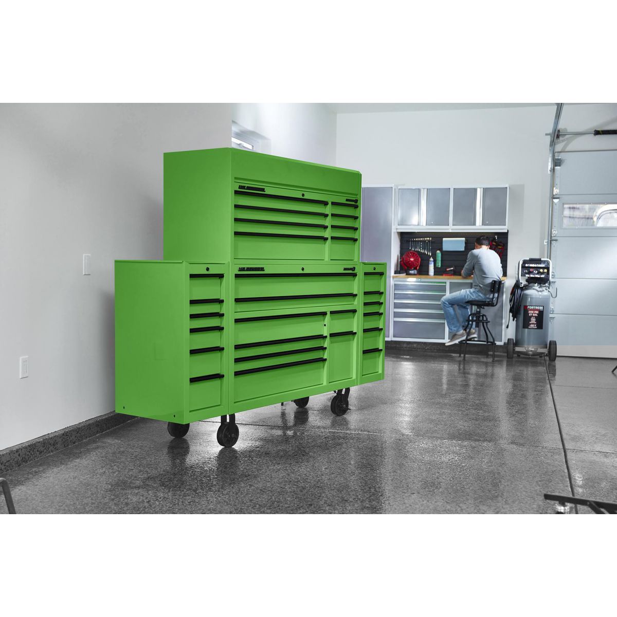 Green Top Chest O34627