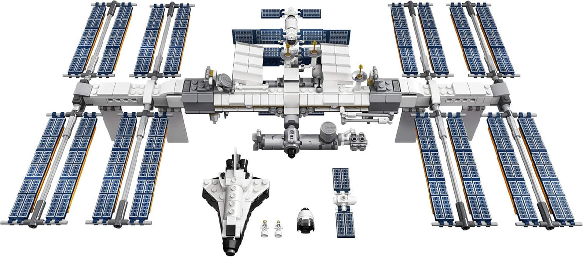 LEGO International Space Station Building Kit (864 Pieces) Q256