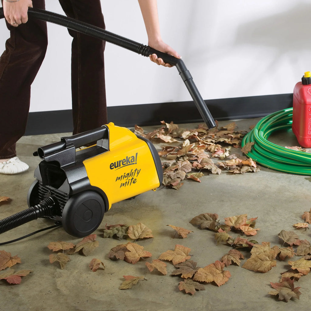 Bagged Canister Vacuum O4762