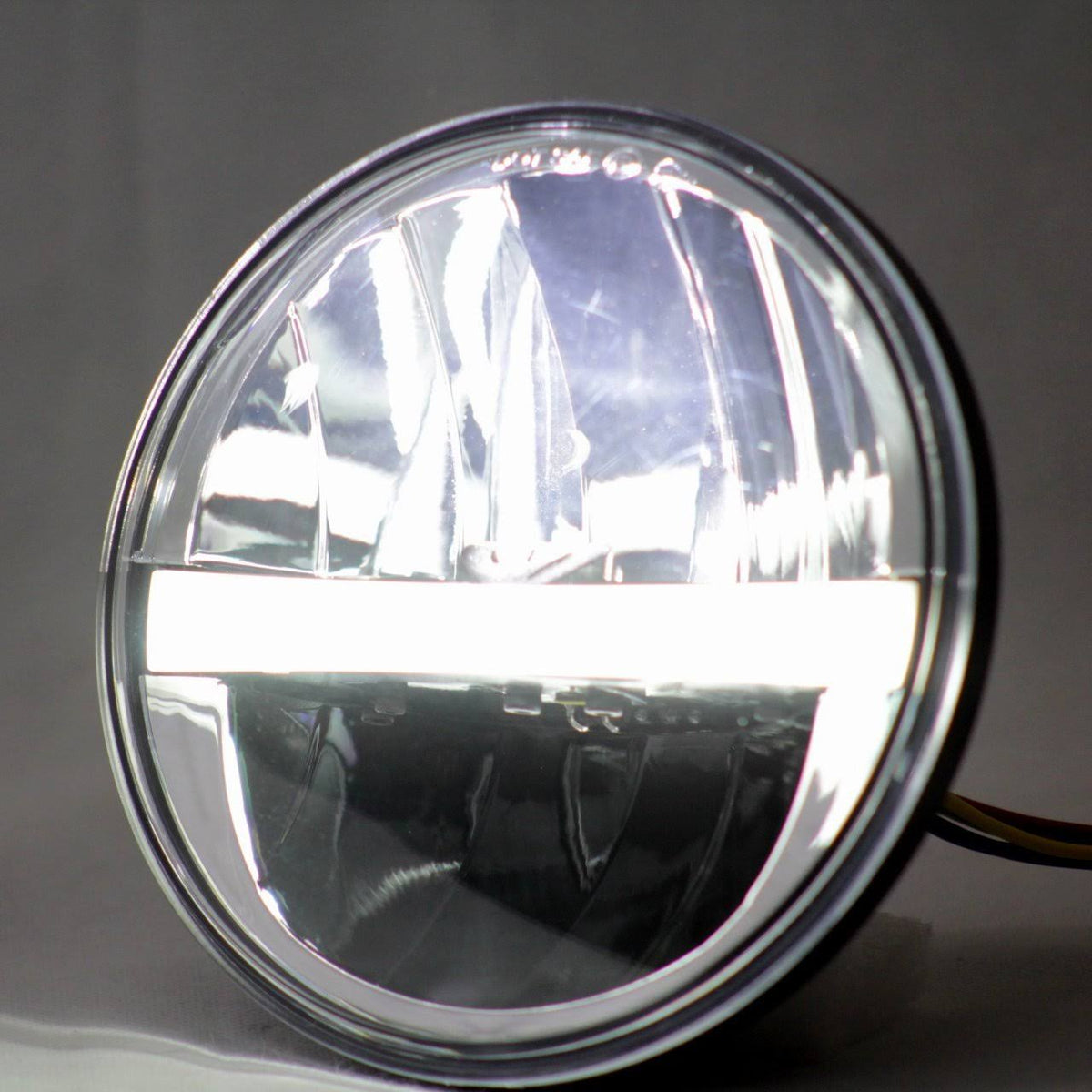 5 3/4x22 Complex Reflector LED Headlight P346